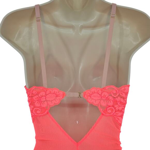 Free People We Are HAH Bust Out Bodysuit in Fried Salmon Lace Mesh Hook Back NEW - Picture 4 of 8